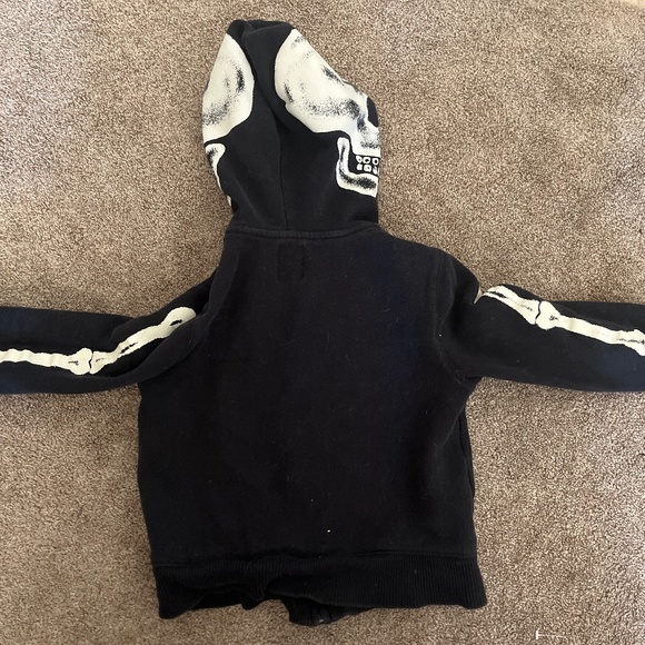 4T Boys jacket (Halloween) - Picture 2 of 3